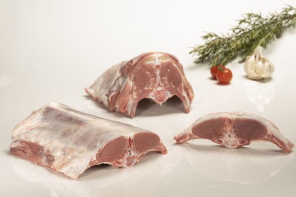 Lammrücken mit Knochen