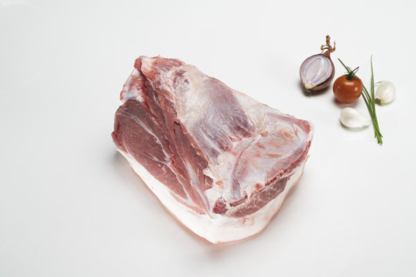 Schmorrschauferl aus der Schulter vom Schwäbisch Hällischem